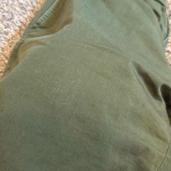 J. Crew Stretch Shorts 31 - Picture 12 of 12